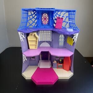 Disney Jr. Vampirina Scare B&B Doll Play House Mansion Castle Playset House Only